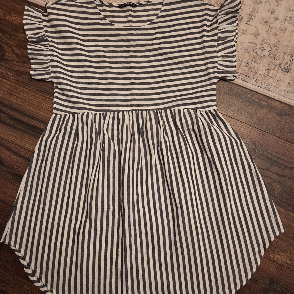 SHEIN Black and White Striped Casual Dress